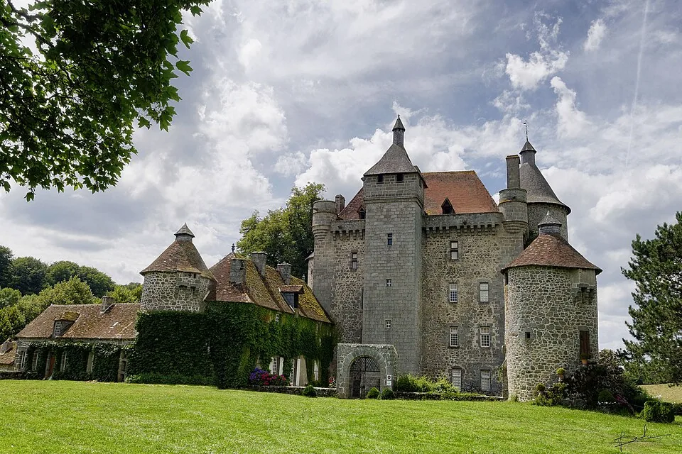 Château de Villemonteix — Creuse